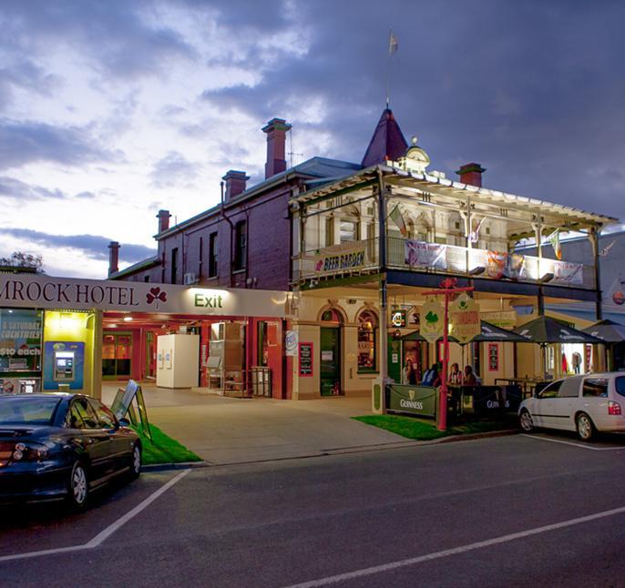 The Shamrock Hotel Echuca Eksteriør billede